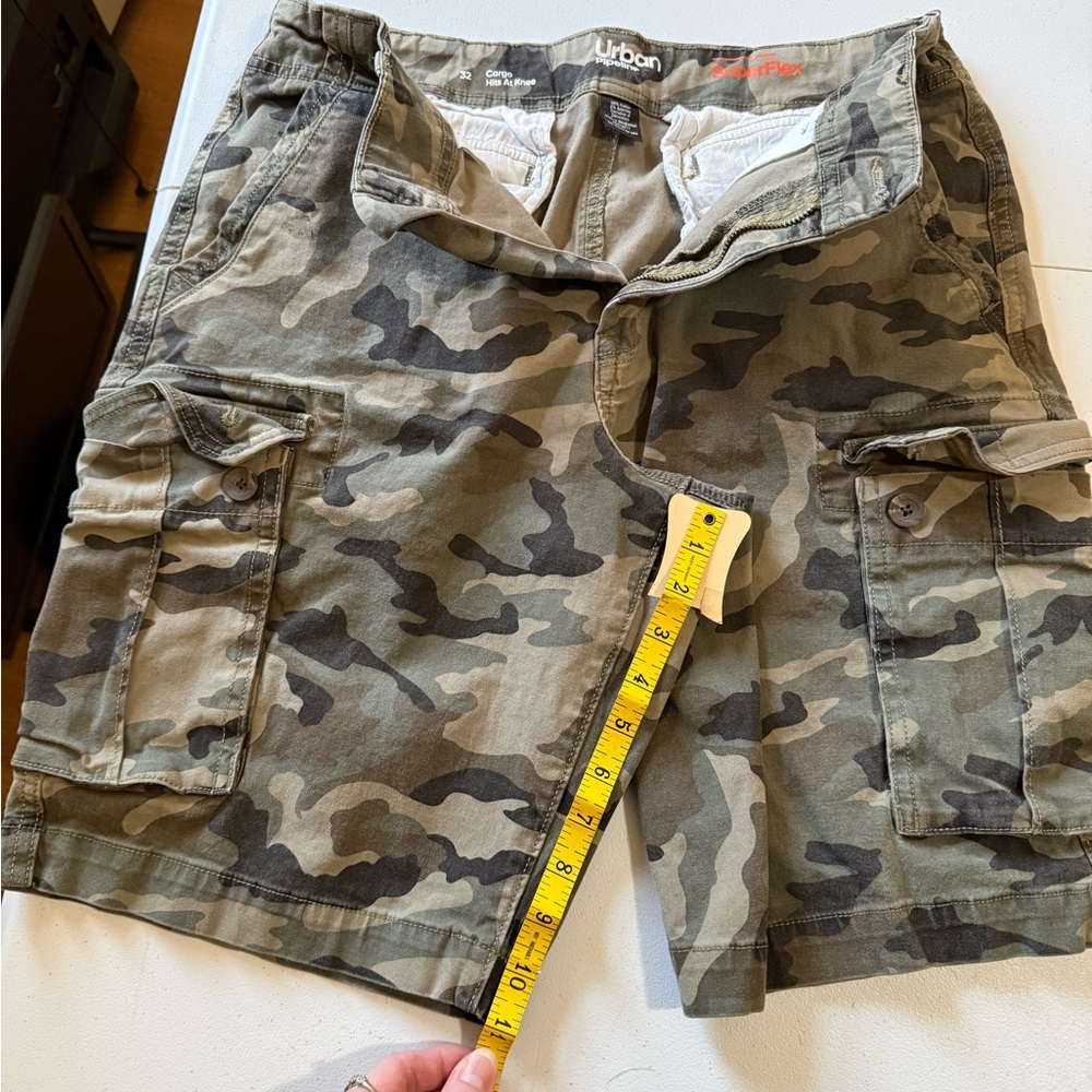 Urban Pipeline Green Camouflage Cargo Shorts